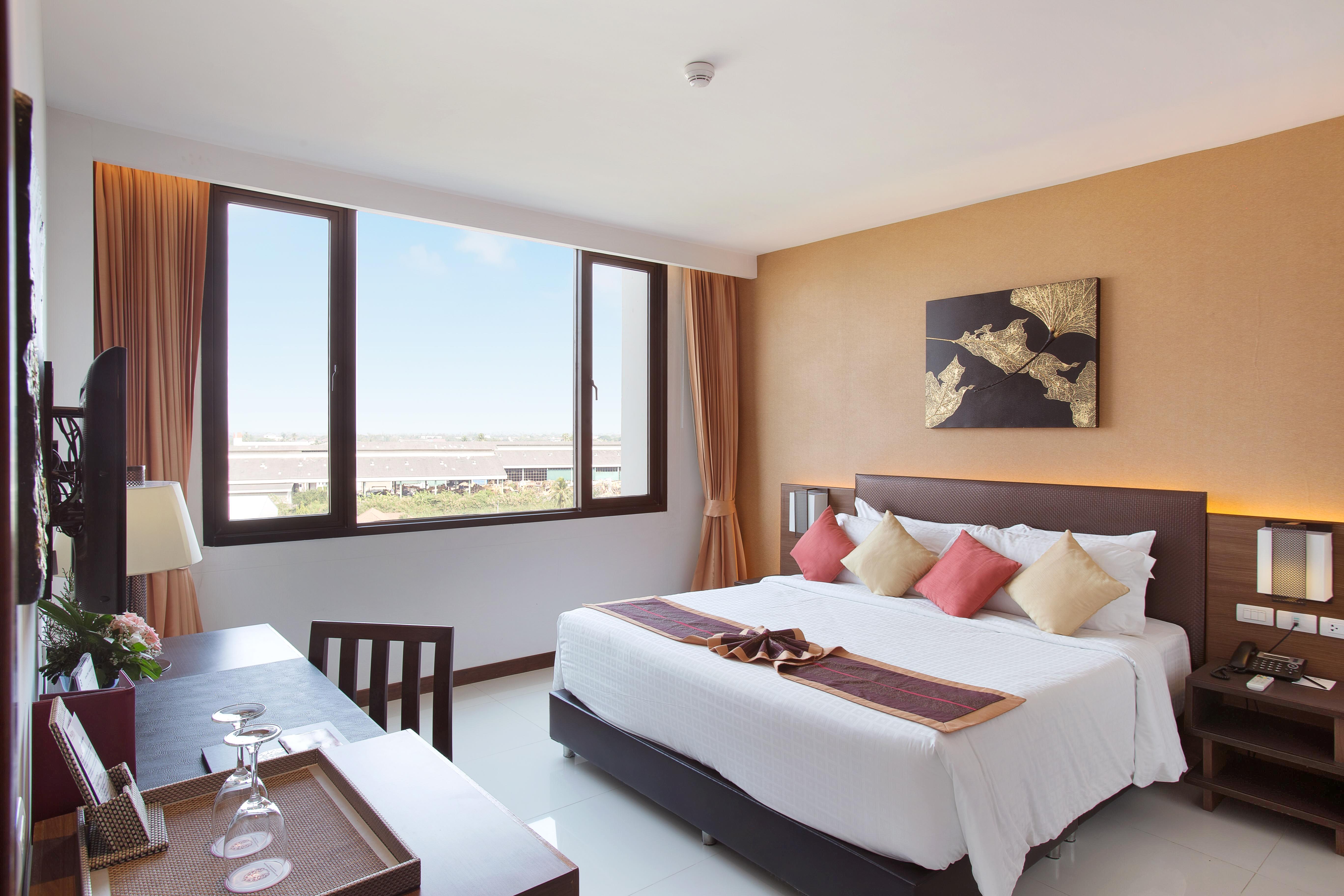 Mida Grande Hotel Dhavaravati Nakhon Pathom - Sha Plus Exterior foto