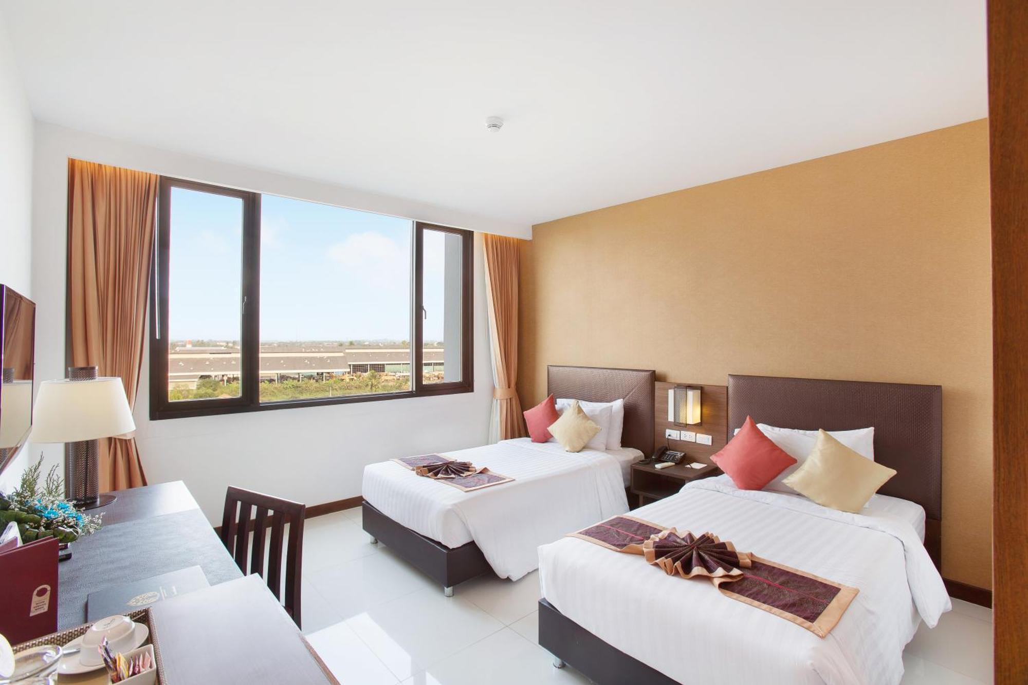 Mida Grande Hotel Dhavaravati Nakhon Pathom - Sha Plus Exterior foto