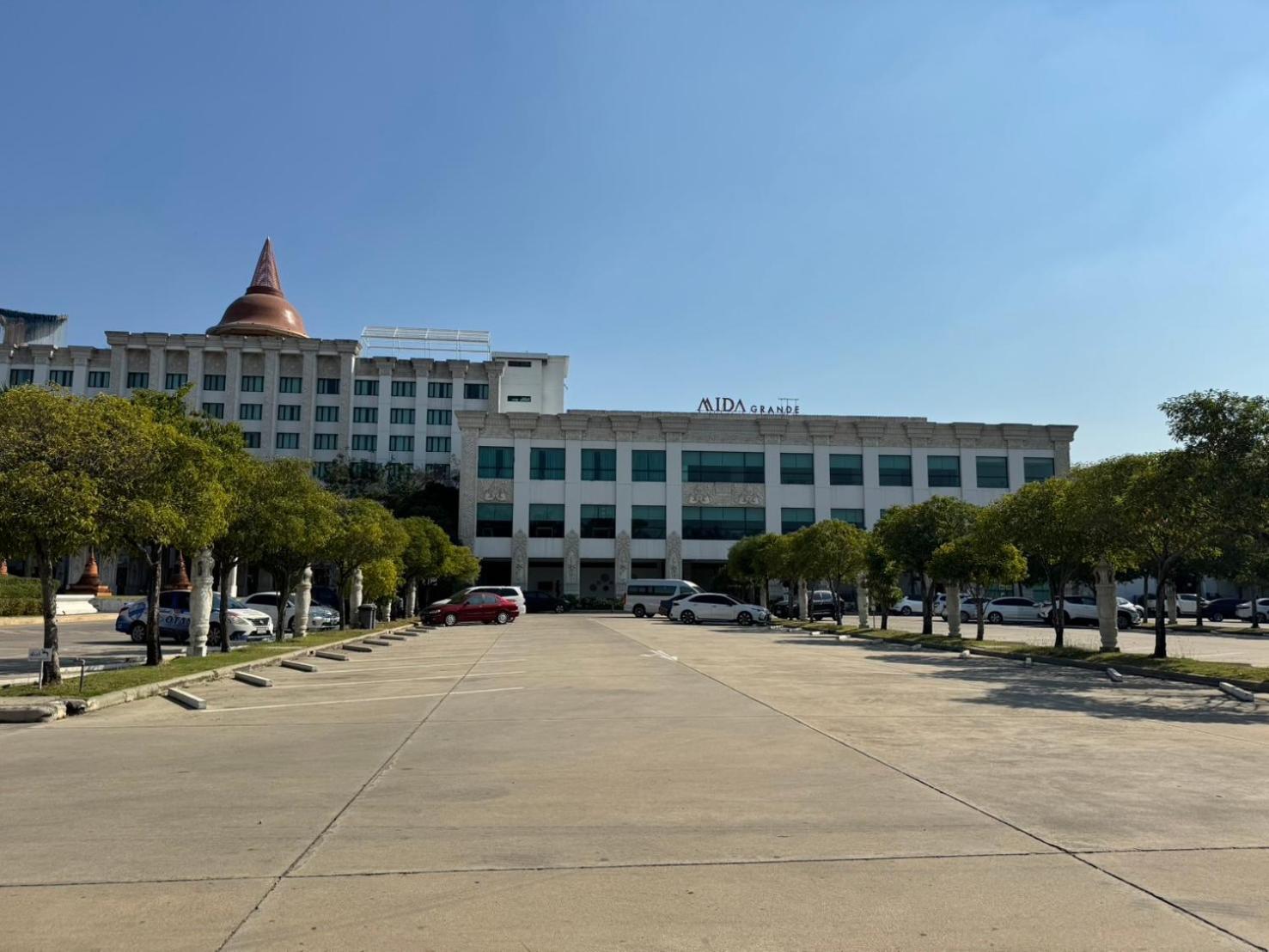 Mida Grande Hotel Dhavaravati Nakhon Pathom - Sha Plus Exterior foto